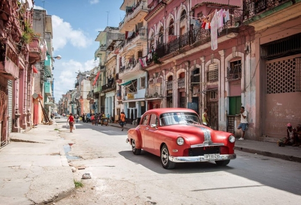 На Кубе запустили прием карт «МИР»