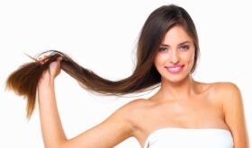 Як захистити волосся: рейтинг літніх засобів